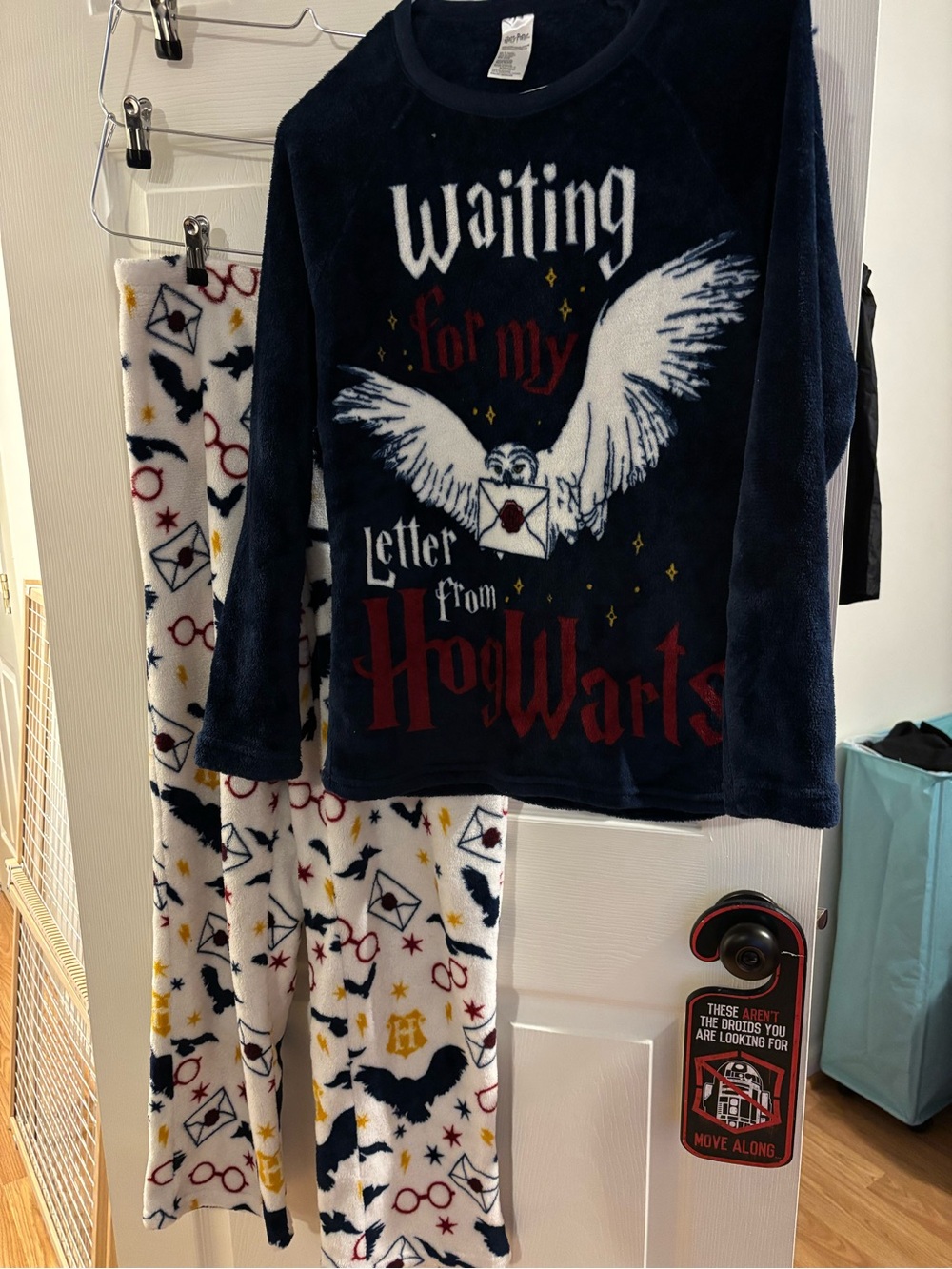 Warner Bros. Navy and White Hogwarts Owl Pajama Set